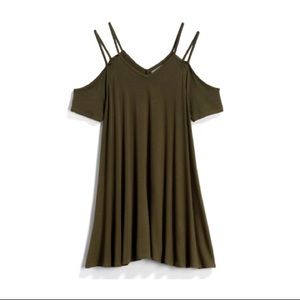 Jolie Los Angeles Olive green knit dress